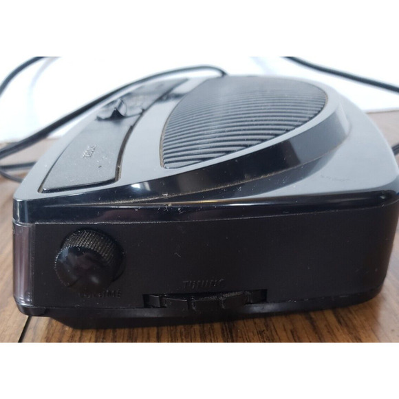 GE Vintage Clock Radio Black Model No 7-4615A AM FM Radio Tested Working - Picture 6 of 13